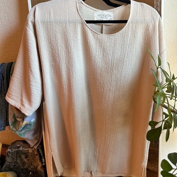 Hackwith House tunic - Picture 2 of 4